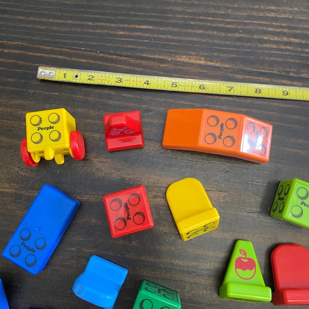 SmartMax & People Magnetic Building Blocks Toy Lot 25+ Pieces STEM Kids Toy